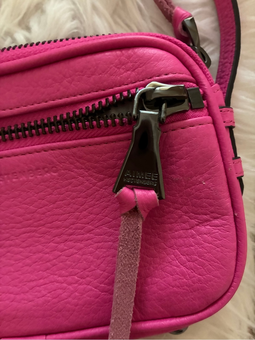 Aimee Kestenberg Brighton Women’s Zip Crossbody Bag Pink - Picture 12 of 16